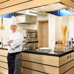 [:bg]Шеф Златанов Ле Бистроt[:en]chef Zlatanov[:]